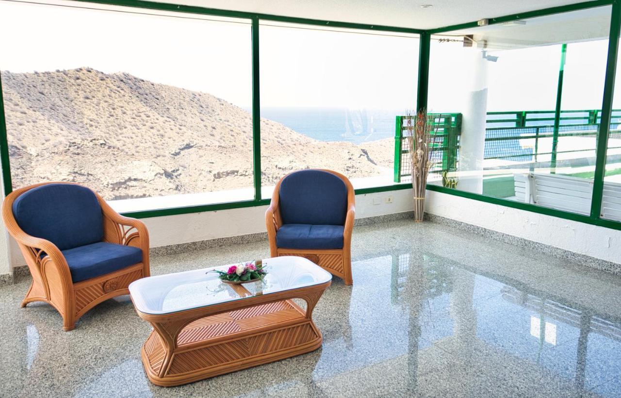Malibu Apartamento Con Campo De Tennis Y Piscina Con Solarium Puerto Rico  Exterior photo