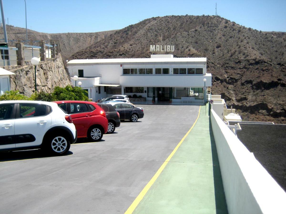 Malibu Apartamento Con Campo De Tennis Y Piscina Con Solarium Puerto Rico  Exterior photo