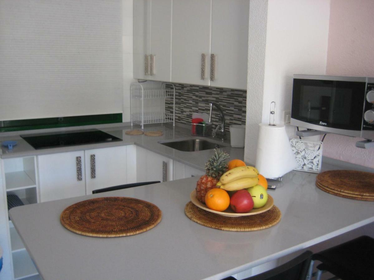 Malibu Apartamento Con Campo De Tennis Y Piscina Con Solarium Puerto Rico  Exterior photo